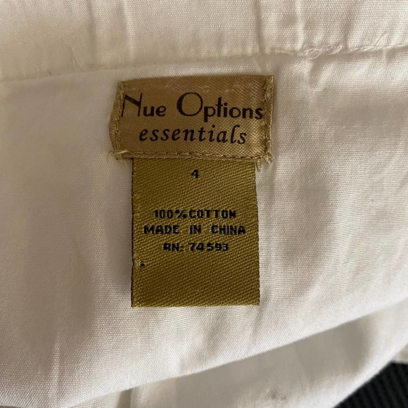 Nue Options Essentials Woman's White Pleated Knee Length Skirt Sz 4 - Picture 5 of 5
